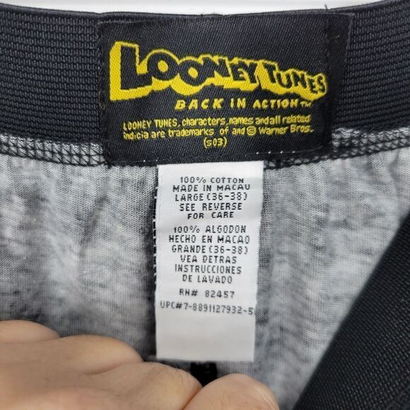 LOONEY TUNES BOXERS SIZE 36-38 LARGE. ^ - Picture 3 of 3